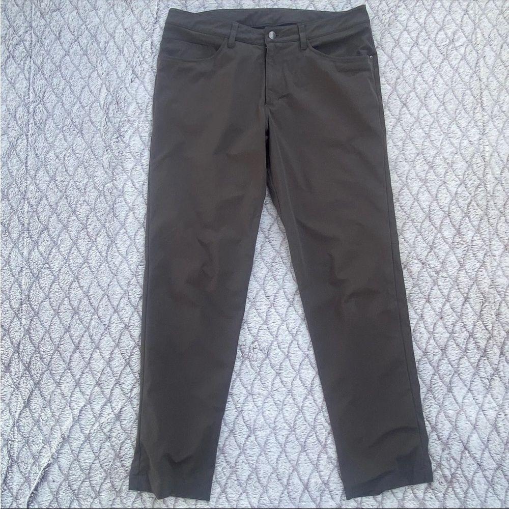 Lululemon ABC Classic-Fit 5 Pocket Pant Warpstreme Army Green Men's 34x31